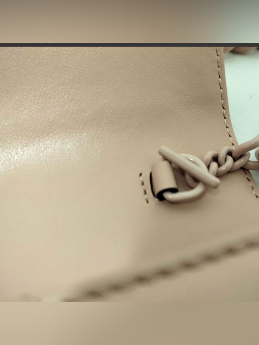 Gucci GG Marmont Super Mini Monochrome Matelassé Leather Shoulder Bag - Picture 6 of 10